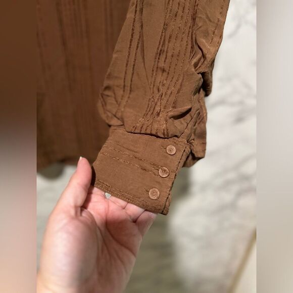 VEILED New York Textured Rayon Balloon Sleeve Blouse - Brown Cocoa - Picture 13 of 15